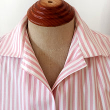 Charger l'image dans la galerie, 1940s 1950s - RUDY CHEMISIER, France - Sweet Pink Stripes Blouse - W33 (84cm)