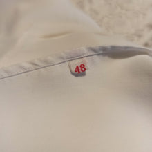 Charger l'image dans la galerie, 1950s - Exquisite White Rayon Blouse - Sz. 48