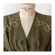 Cargar imagen en el visor de la galería, 1940s - Gorgeous Green Cotton Silk Dress - W35 (88cm)