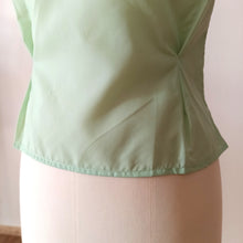 Charger l'image dans la galerie, 1950s - DEADSTOCK - French Pear Green Nylon Blouse - Sz. 42