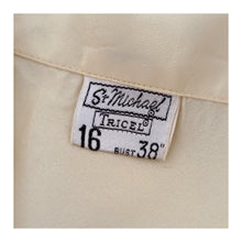 Charger l'image dans la galerie, 1950s - ST. MICHAEL, UK - Gorgeous Vanilla Blouse - W35 (90cm)