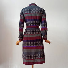 Charger l'image dans la galerie, 1960s - Beautiful Flannel Wool Belted Dress - W30.5 (78cm)
