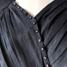 Cargar imagen en el visor de la galería, 1940s - Exuberant Black Beaded Crepe Dress - W30 (76cm)
