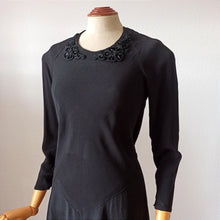 Cargar imagen en el visor de la galería, 1930s - Exquisite Sequined Black Crepe Dress - W31 (78cm)