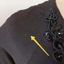 Cargar imagen en el visor de la galería, 1930s - Exquisite Sequined Black Crepe Dress - W31 (78cm)