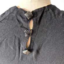 Cargar imagen en el visor de la galería, 1930s - Exquisite Sequined Black Crepe Dress - W31 (78cm)