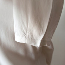 Load image into Gallery viewer, 1930s 1940s - Adorable Embroidery Rayon Blouse - W31.5 (80cm)