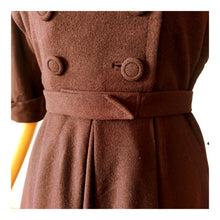 Cargar imagen en el visor de la galería, 1940s - Marvelous German Brown Wool Belted Dress - W26 (66cm)