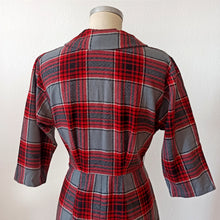 Charger l'image dans la galerie, 1950s - Ultragorgeous Plaid Wool Dress - W33 (84cm)