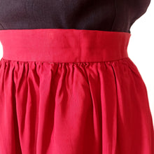 Cargar imagen en el visor de la galería, 1940s - Lovely Rouge Green Gab Rayon Skirt - W25 (64cm)