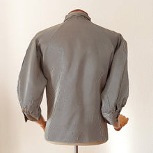 Load image into Gallery viewer, 1950s - Fabulous Striped Rayon Silk Blouse - W38 (96cm)