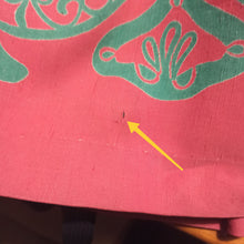 Cargar imagen en el visor de la galería, 1940s - Lovely Rouge Green Gab Rayon Skirt - W25 (64cm)