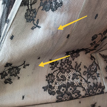 Charger l'image dans la galerie, 1950s - RESI, Milano - Exquisite Haute Couture Dress - W24 (60cm)