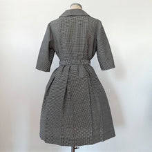 Charger l'image dans la galerie, 1950s 1960s - TREVIRA, Germany - Lovely Vichy Wool Dress - W31 (78cm)