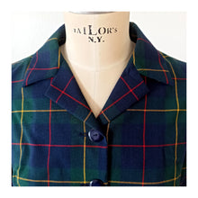Charger l'image dans la galerie, 1950s 1960s - Gorgeous Tartan Wool Belted Dress - W34 (86cm)
