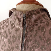Cargar imagen en el visor de la galería, 1940s - Stunning Antique Pink Leopard Effect Dress - W30 (76cm)