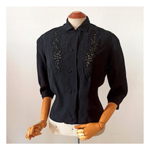 Charger l'image dans la galerie, 1950s - Superb Black Rayon Silk Blouse - Sz. 42