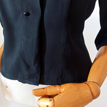 Charger l'image dans la galerie, 1950s - Superb Black Rayon Silk Blouse - Sz. 42
