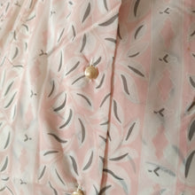 Charger l'image dans la galerie, 1950s - FRANCE - DEADSTOCK - Pink Nylon Blouse - Sz. 42