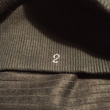 Charger l'image dans la galerie, 1950s - ZOULENE, France - Deadstock Black Cotton Top - Sz. S/M