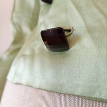 Cargar imagen en el visor de la galería, 1930s - Exquisite Art Deco Green Silk Blouse - W28 (72cm)