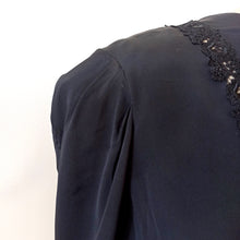Cargar imagen en el visor de la galería, 1930s - Stunning Black Rayon Silk Dress - W29 (74cm)