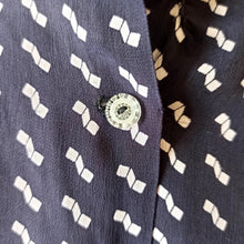 Load image into Gallery viewer, 1930s 1940s - Adorable Printed Silk Blouse - W34 (88cm)