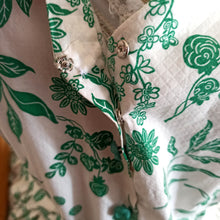 Charger l'image dans la galerie, 1940s 1950s - Stunning Green Floral Textured Cotton Dress - W28 (72cm)
