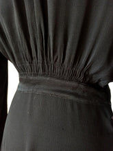 Cargar imagen en el visor de la galería, 1930s - Outstanding Hand Embroidered Black Crepe Silk Dress - W31 (80cm)
