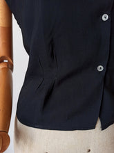 Charger l'image dans la galerie, 1950s - FRENCH DEADSTOCK - Black Rayon Blouse - Sz. 42