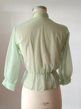 Charger l'image dans la galerie, 1950s - FRANCE - DEADSTOCK - Green Nylon Blouse - Sz. 44