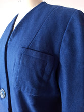 Cargar imagen en el visor de la galería, 1940s 1950s - Elegant Navy Blue Wool Winter Jacket