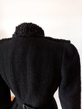 Cargar imagen en el visor de la galería, 1930s 1940s - Superb Black Buckle Back Wool Coat - W29 (74cm)