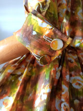 Charger l'image dans la galerie, 1950s - LADY LM - Spectacular Abstract Roseprint Silk Dress - W31 (78cm)