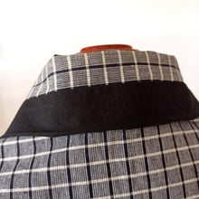 Charger l'image dans la galerie, 1940s 1950s - UNWORN - Gorgeous Plaid Cotton Blouse - Sz. 42