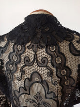 Cargar imagen en el visor de la galería, 1930s - Outstanding Handmade Pure Silk Lace Duster