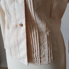 Cargar imagen en el visor de la galería, 1940s 1950s - Gorgeous Textured Silk Blouse - Sz 46