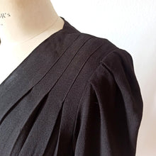 Load image into Gallery viewer, 1930s 1940s - Elegant Black Crepe Stole Dress - W33 (84cm)