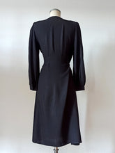 Load image into Gallery viewer, 1930s 1940s - Elegant Black Crepe Stole Dress - W33 (84cm)