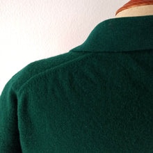Charger l'image dans la galerie, 1950s - LYLE & SCOTT, Scotland - Forest Green Lambswool Jumper