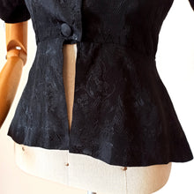 Laden Sie das Bild in den Galerie-Viewer, 1940s 1950s - Superb Black Embroidered New Look Blouse - W26 (66cm)