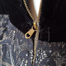 Charger l'image dans la galerie, 1940s - Spectacular Velvet Silk Lace Night Dress - Sz 42 - W29 (74cm)