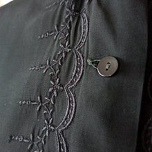 Charger l'image dans la galerie, 1940s 1950s - Stunning Black Rayon Blouse - W35 (90cm)