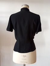 Charger l'image dans la galerie, 1940s 1950s - Stunning Black Rayon Blouse - W35 (90cm)