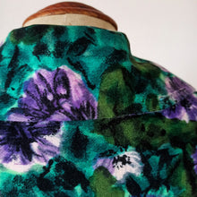 Charger l'image dans la galerie, 1950s - Stunning Purple Flowers Soft Wool Dress - W25 (64cm)