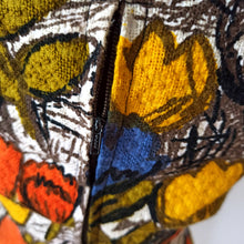 Charger l'image dans la galerie, 1950s - Spectacular Abstract Barkcloth Dress - W24 (60cm)