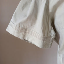 Load image into Gallery viewer, 1950s - Beautiful Light Green Textured Silk Blouse - Sz.46