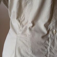 Load image into Gallery viewer, 1950s - Beautiful Light Green Textured Silk Blouse - Sz.46