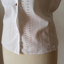 Charger l'image dans la galerie, 1950s - ZETA, France - Lovely White Cotton Blouse - Sz.50