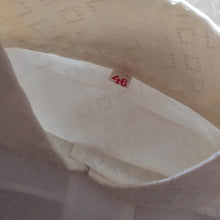 Charger l'image dans la galerie, 1950s - FRENCH DEADSTOCK - Rayon Silk Blouse - Sz 46